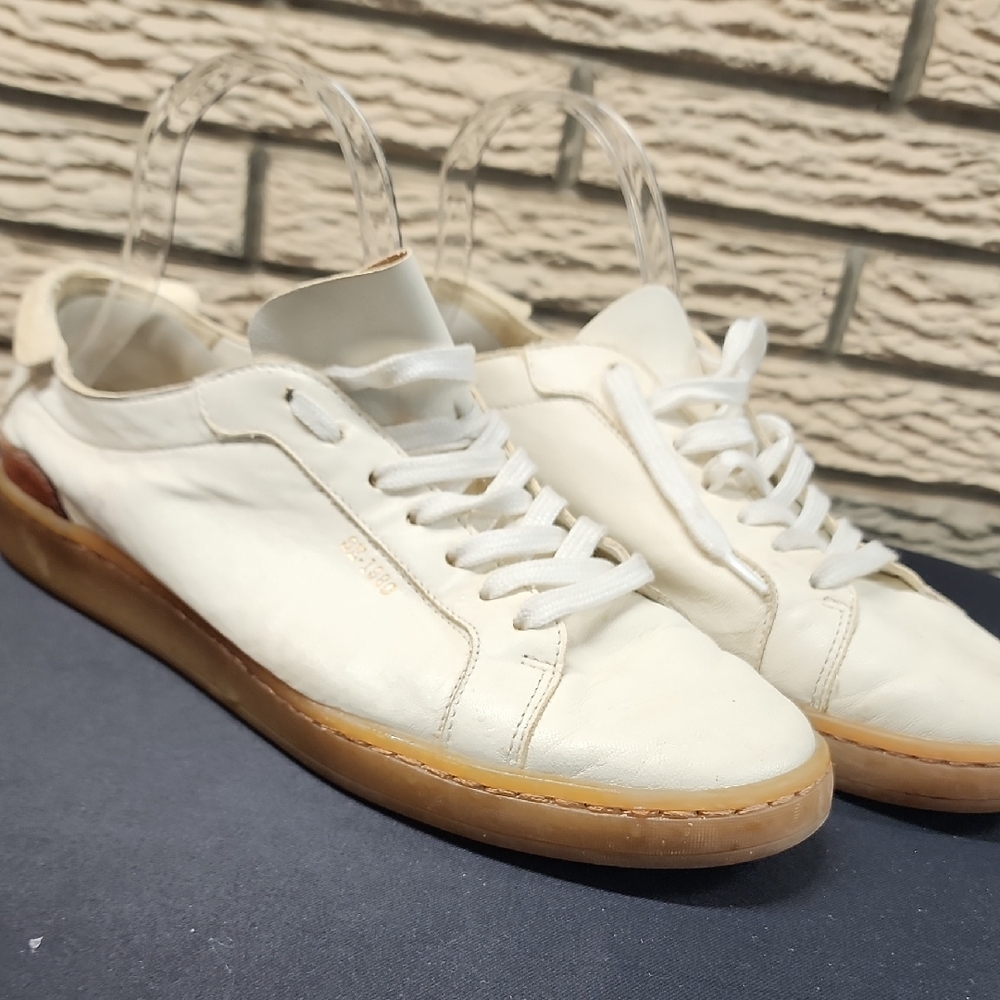 Sam Edleman Classic Men's  Leather Sneakers with Gum Sole Sz 9